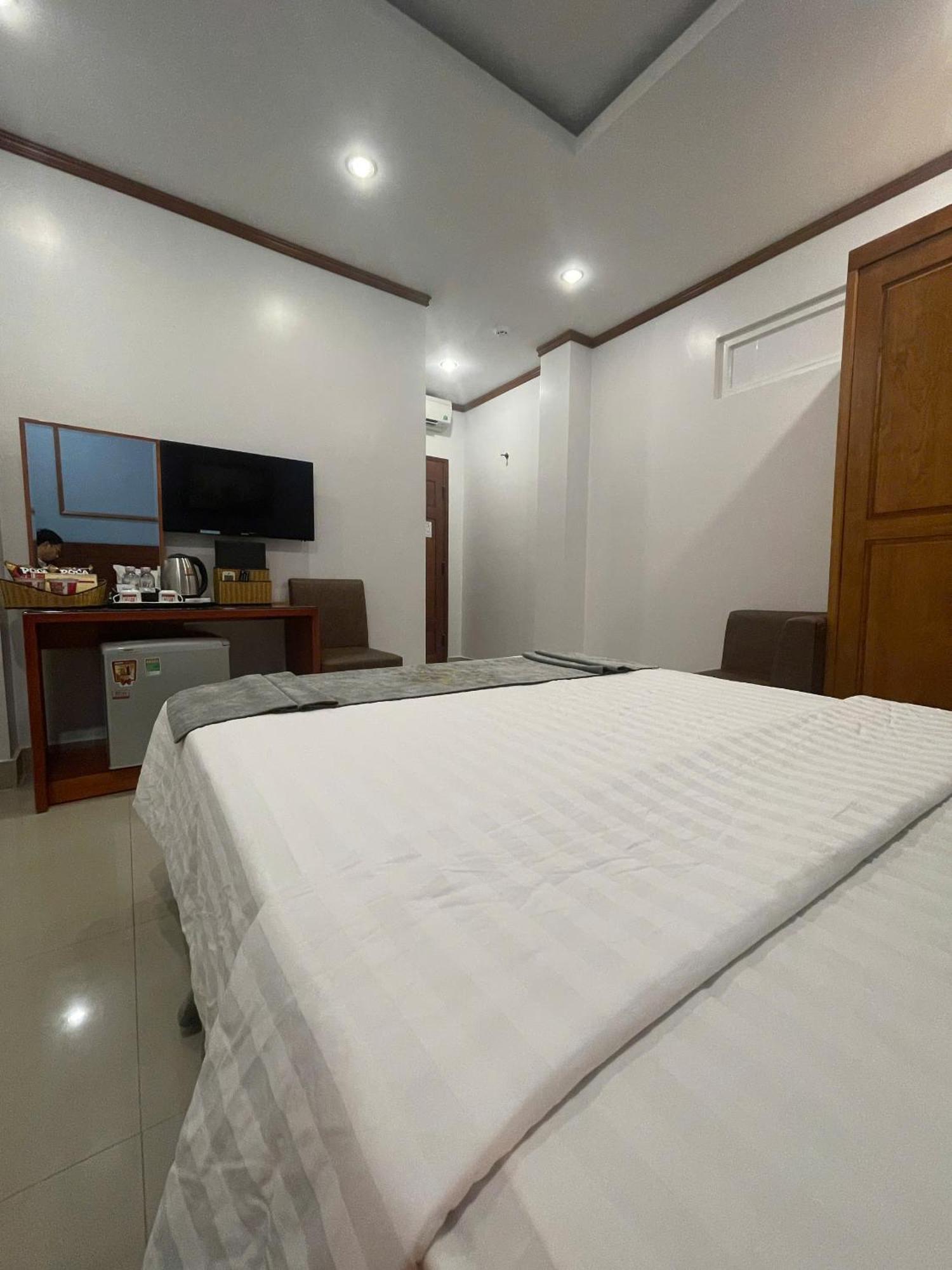 Lien Do Star Hotel Bao Loc Bagian luar foto